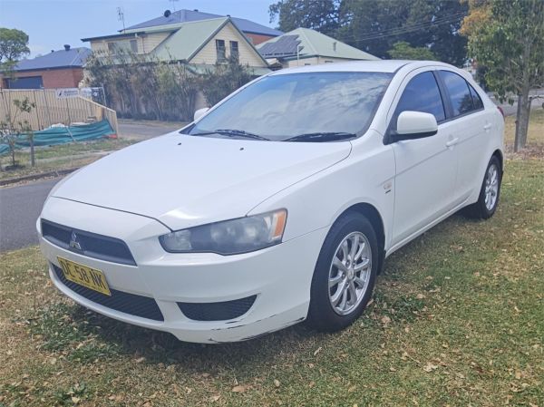 2010 MITSUBISHI LANCER 5D HATCHBACK CJ MY11 SX SPORTBACK image