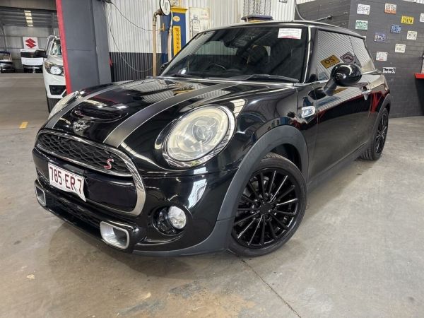 2014 Mini Cooper F56 S Black 6 Speed Automatic Hatchback image