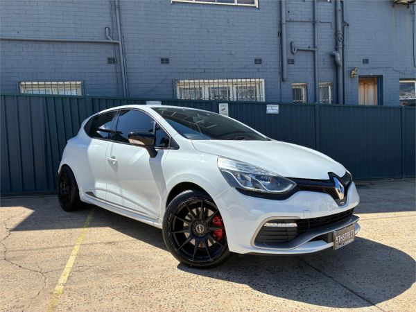 2014 RENAULT CLIO 5D HATCHBACK X98 R.S. 200 SPORT image