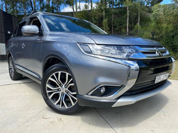 2017 MITSUBISHI OUTLANDER 4D WAGON ZK MY18 LS SAFETY PACK (4x4) 7 SEATS image