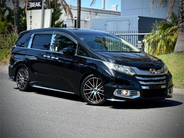 2017 Honda Odyssey Wagon RC4 Hybrid Absolute Honda Sensing EX Pack image