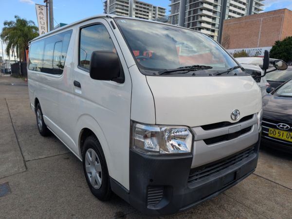2018 TOYOTA HIACE LWB image