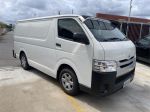 Image for 2017 TOYOTA HIACE 4D VAN TRH201R MY16 LWB