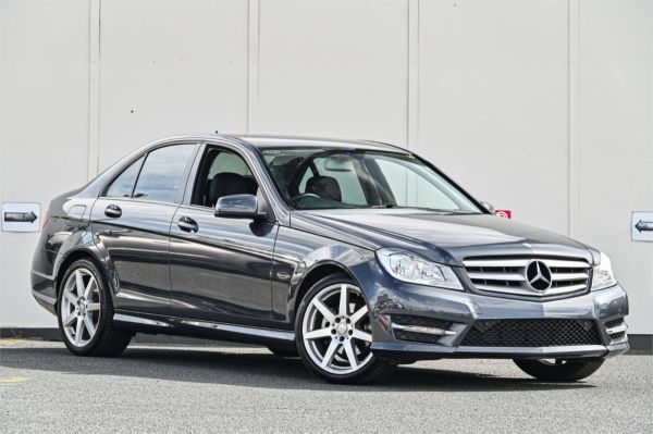 2013 Mercedes-Benz C-Class Sedan W204 MY13 C200 image