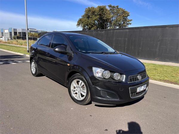 2014 HOLDEN BARINA 4D SEDAN TM MY15 CD image