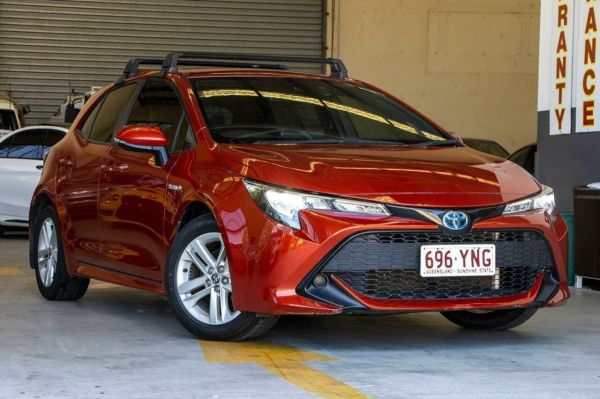 2018 Toyota Corolla ZWE211R Ascent Sport E-CVT Hybrid Orange 1 Speed Constant Variable Hatchback image