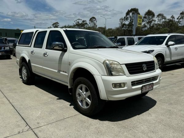 2005 Holden Rodeo RA MY05.5 LT Crew Cab White 5 Speed Manual Utility image