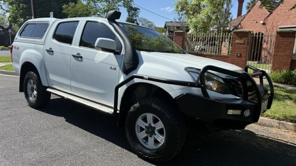 2013 Isuzu D-MAX TF MY12 LS-U HI-Ride (4x4) White 5 Speed Manual Crew Cab Utility image