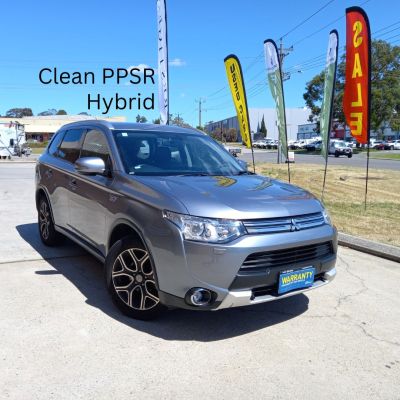 2016 Mitsubishi OUTLANDER SUV image