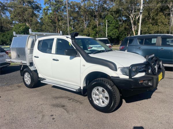 2013 MITSUBISHI TRITON DOUBLE CAB UTILITY MN MY13 GLX (4x4) image