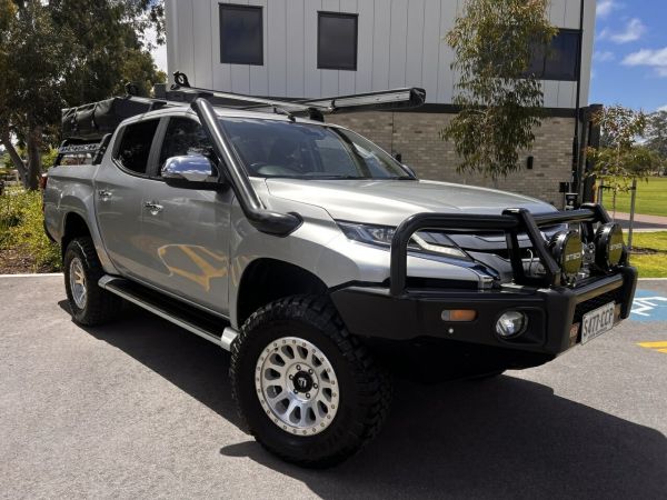 2019 Mitsubishi Triton MR MY19 GLS (4x4) White 6 Speed Manual Double Cab Pick Up image