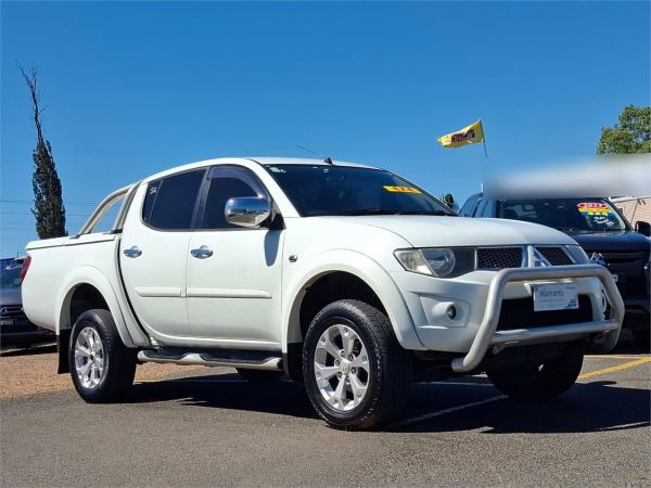 2014 Mitsubishi Triton Utility MN MY15 GLX-R image