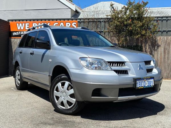 ** 2005 Mitsubishi Outlander ZF LS ** Wagon 5 Doors ** Automatic 4sp ** 4x4 ** 2.4L Petrol ** Low Kms ** Full Service History ** Service up to Date ** image