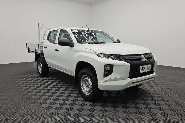 2022 Mitsubishi Triton GLX MR 4X4 image