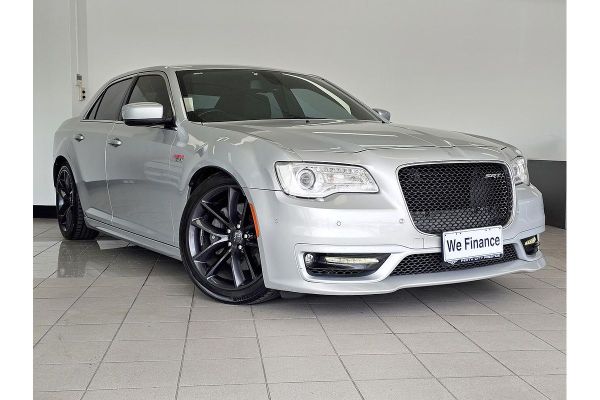 2019 Chrysler 300 SRT Core LX image