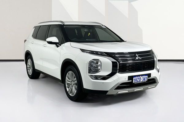 2023 Mitsubishi OUTLANDER LS 7 SEAT (AWD) ZM MY23 image