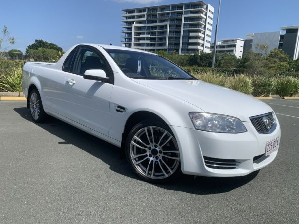 2012 Holden Commodore VEII Omega White 6 Speed Automatic Utility image