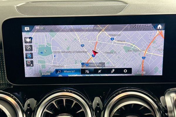2020 Mercedes-Benz GLB-Class X247 GLB250 image