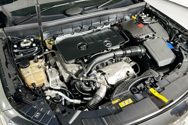 2020 Mercedes-Benz GLB-Class X247 GLB250 image