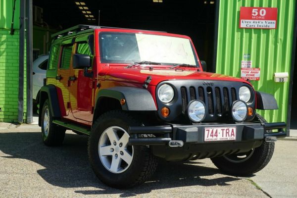 2013 Jeep Wrangler JK MY2014 Unlimited Sport Red 5 Speed Automatic Softtop image