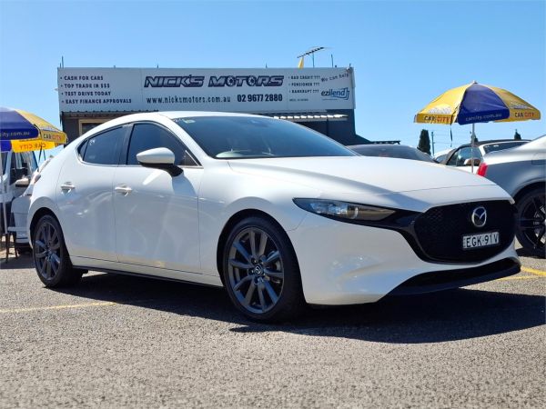 2019 Mazda 3 Hatchback BP2H7A G20 Evolve image