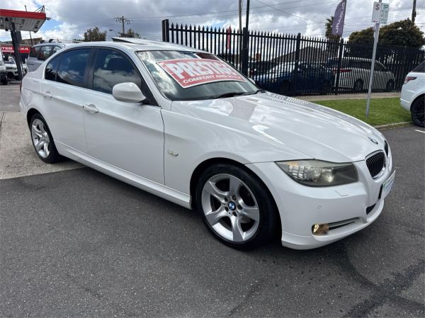 2010 BMW 3 4D SEDAN E90 MY10 20d LIFESTYLE image