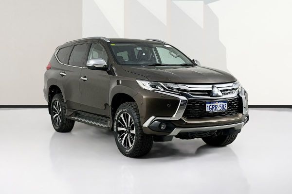 2018 Mitsubishi PAJERO SPORT EXCEED (4x4) 7 SEAT MY18 image
