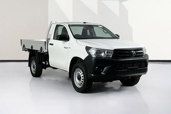 2020 Toyota HILUX WORKMATE HI-RIDER GUN135R FACELIFT 4x2 image