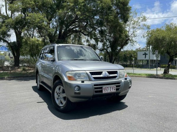 2004 Mitsubishi Pajero NP MY05 Exceed Silver 5 Speed Sports Automatic Wagon image