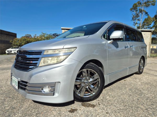 2011 Nissan Elgrand Wagon E52 Rider image