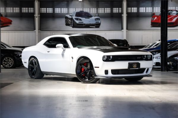 2017 DODGE Challenger Hellcat SRT Other image