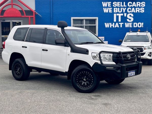 2017 Toyota Landcruiser Wagon VDJ200R GX image