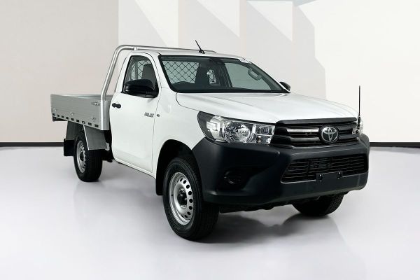 2020 Toyota HILUX WORKMATE HI-RIDER GUN135R MY19 UPGRADE REAR WHEEL DRIVE image