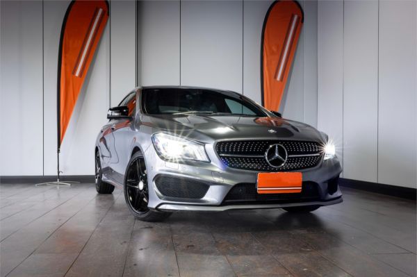 2014 Mercedes-Benz CLA-Class Coupe C117 CLA200 image