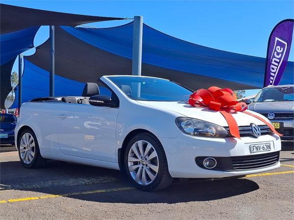 2011 Volkswagen Golf Cabriolet VI MY12 118TSI image
