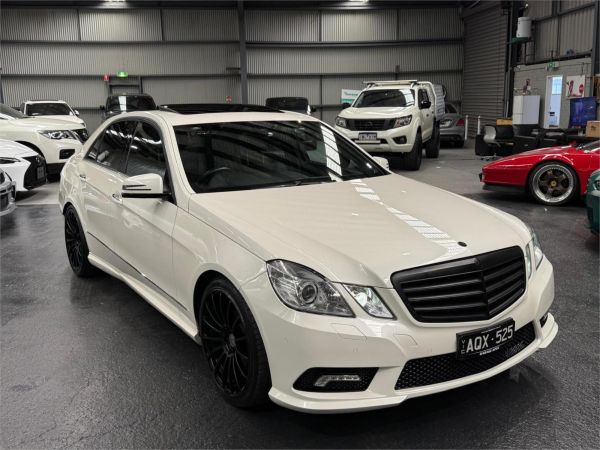 2011 Mercedes-Benz E-Class Sedan W212 E350 Avantgarde image