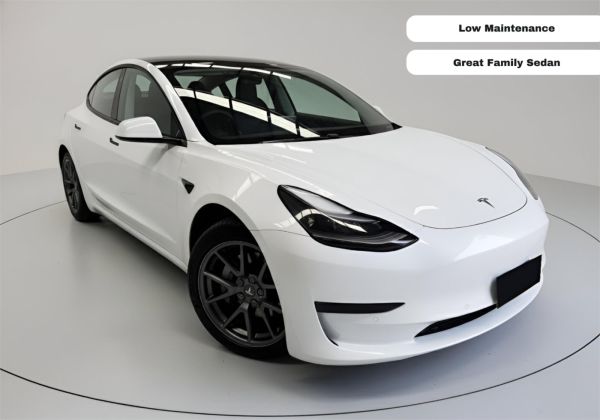 2022 Tesla Model 3 Sedan MY22 Rear-Wheel Drive image