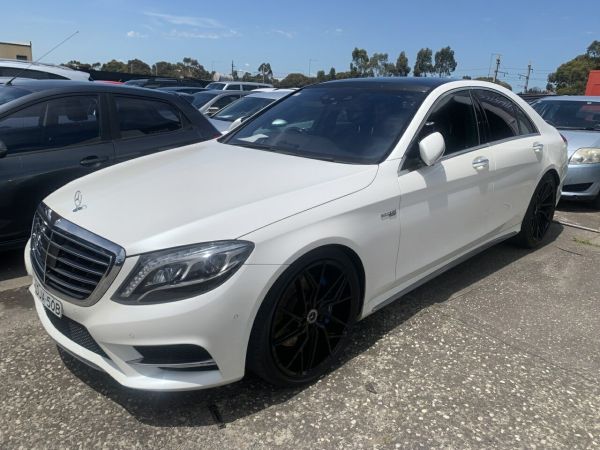 2014 Mercedes-Benz S400 W222 (Hybrid) White 7 Speed Automatic Sedan image