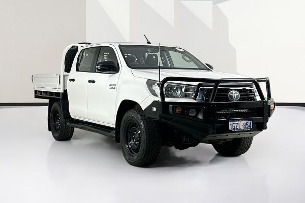2020 Toyota HILUX SR (4x4) GUN126R MY19 UPGRADE 4X4 image