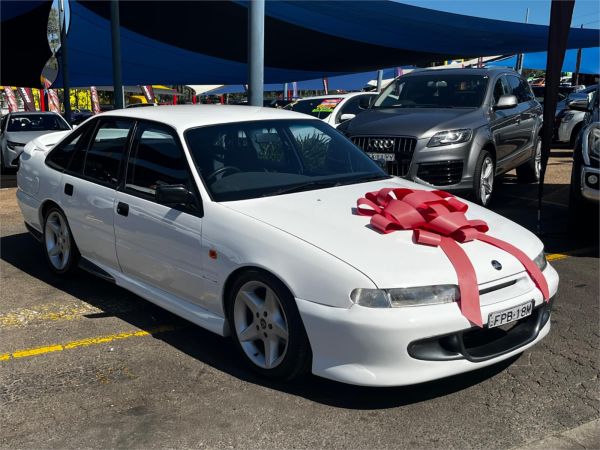 1995 Holden Commodore Sedan VS Executive image