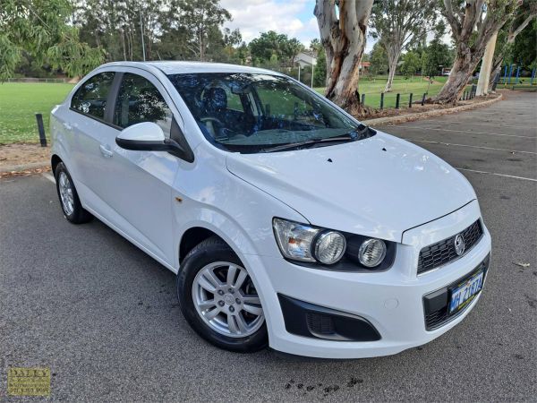 2016 Holden Barina Sedan TM MY16 CD image