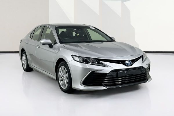 2022 Toyota CAMRY ASCENT HYBRID AXHV70R image