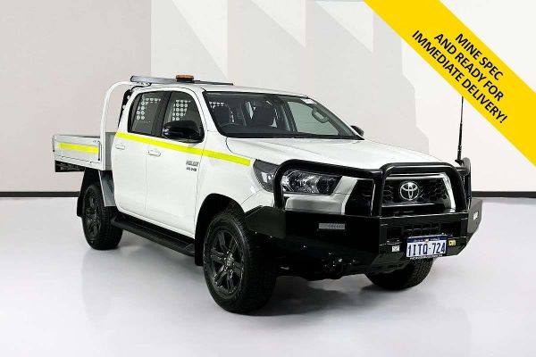 2025 Toyota HILUX SR 48V (4x4) GUN126R RC 4X4 image