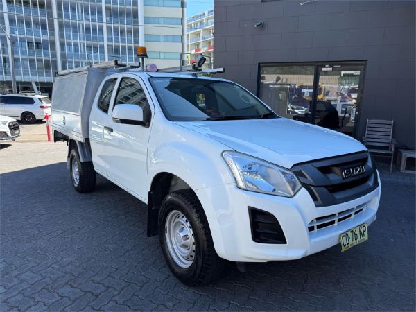 2017 ISUZU D-MAX SPACE CAB UTILITY TF MY17 SX HI-RIDE (4x2) image