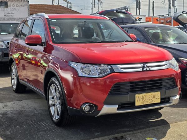 2014 Mitsubishi Outlander Wagon ZJ MY14.5 ES image