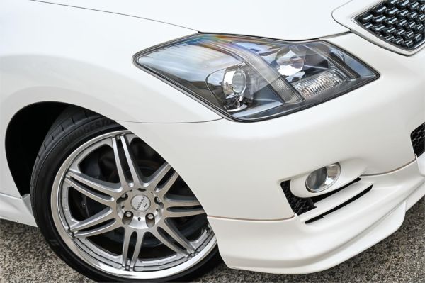 2009 Toyota Crown Sedan GRS204 Athlete image