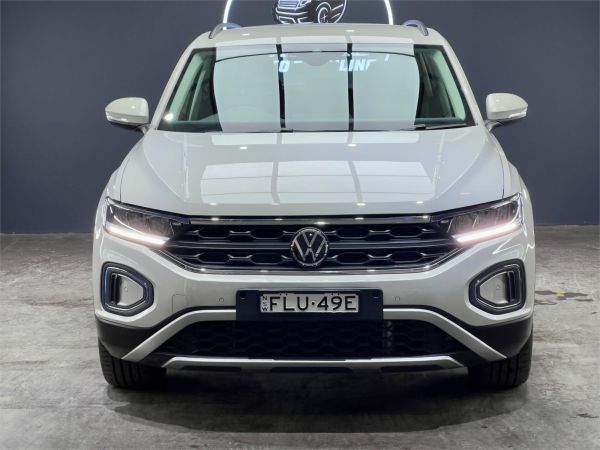 2023 VOLKSWAGEN T-ROC 4D WAGON D1 MY24 TSI110 CITYLIFE image