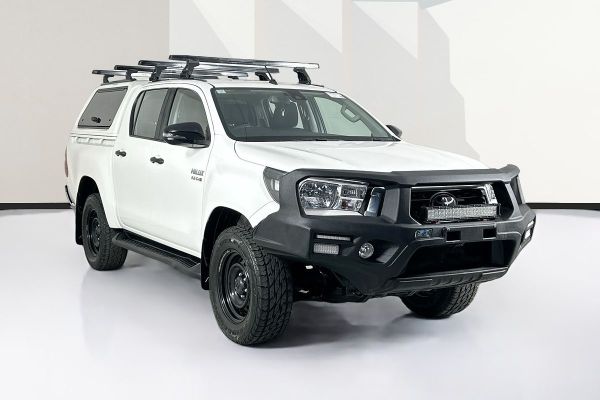 2019 Toyota HILUX SR (4x4) GUN126R MY19 4X4 image