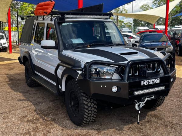 2022 Mahindra PIK-UP Cab Chassis MY21.5 S10+ image