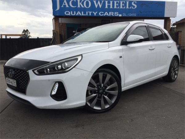 2017 HYUNDAI i30 4D HATCHBACK PD SR (SUNROOF) image